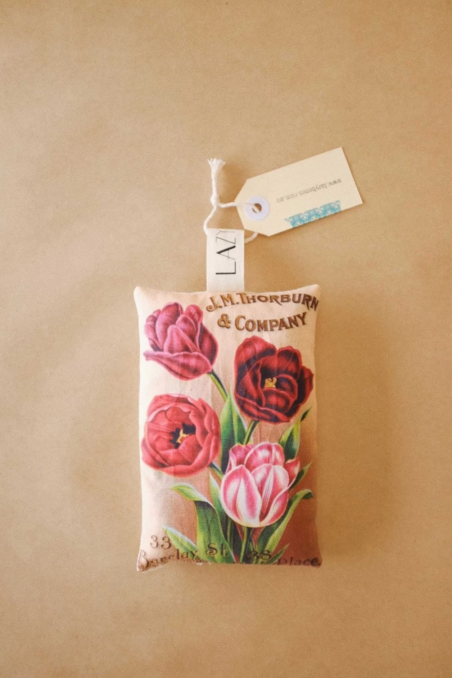 Lazybones Women's Tulip Lavender Scented Sachet for Drawer & Closet Freshener