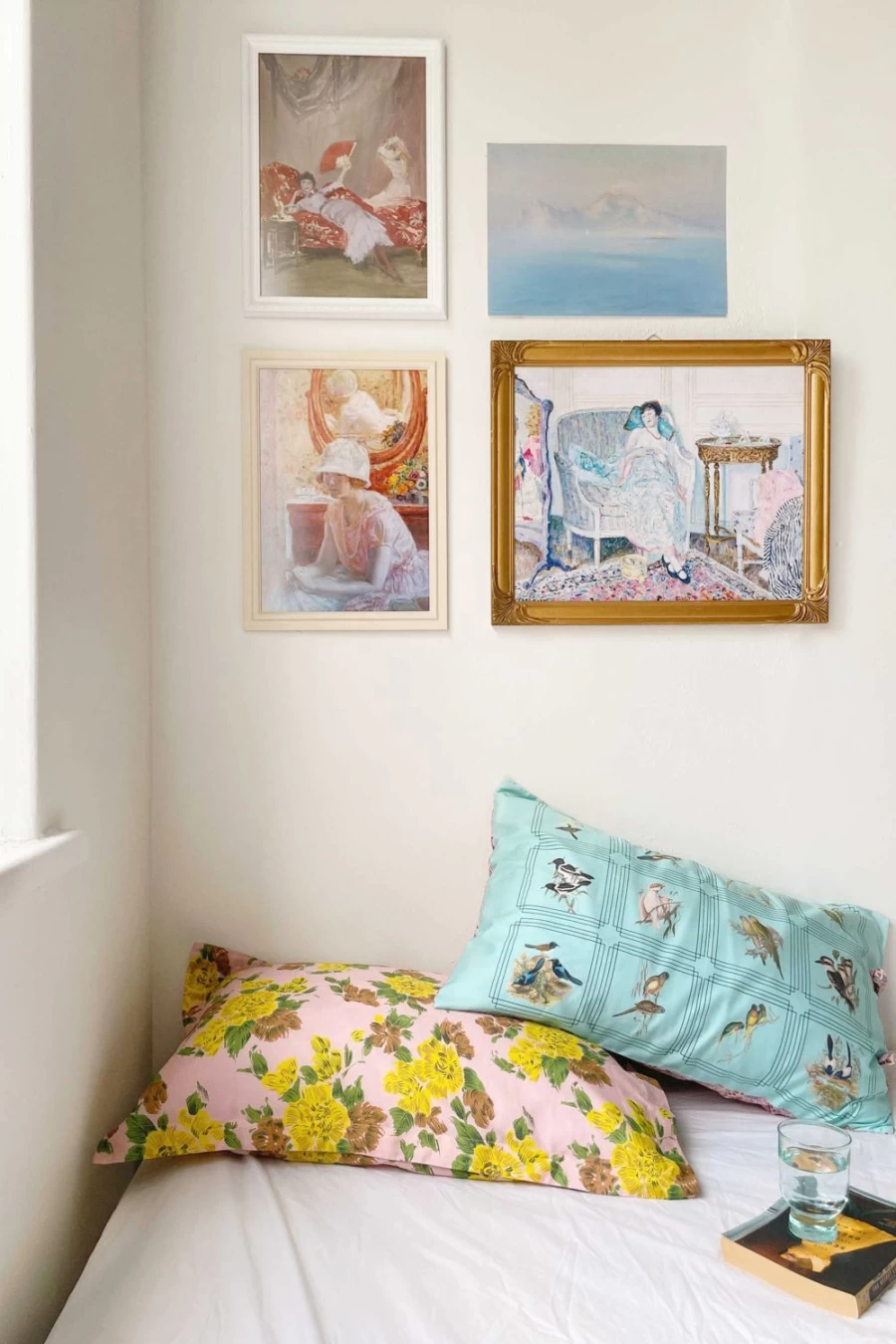 Lazybones Women's Art Print Set - In The Boudoir Wall Decor