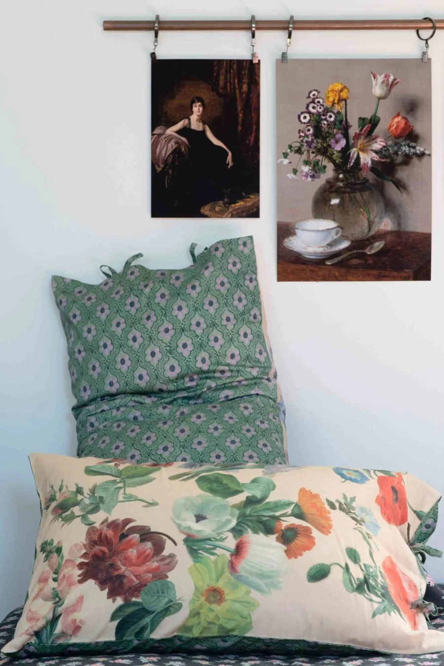 "Lazybones Women's Summer Flowers Organic Cotton Pillowcase Set"