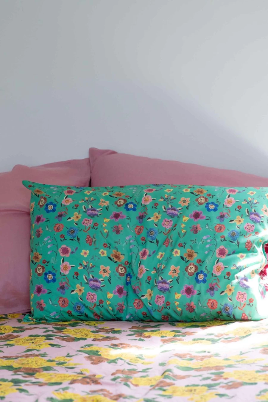 Lazybones Women's Organic Cotton Prairie Folk Pillowcase Set - Soft & Hypoallergenic
