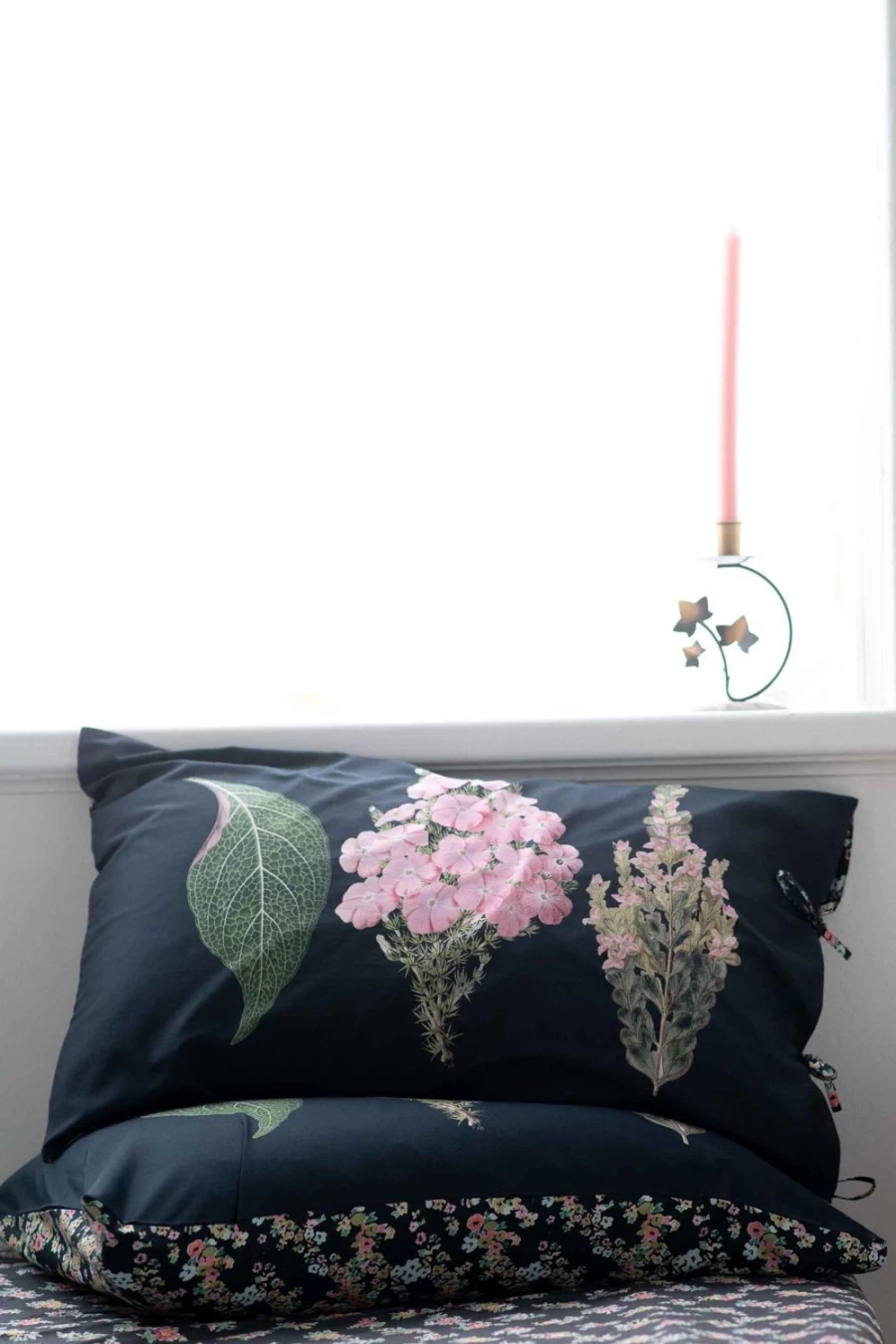 Lazybones Women's Botanic Trio Pillowcase Set - Floral Printed Pillow Covers for Bedroom Decor