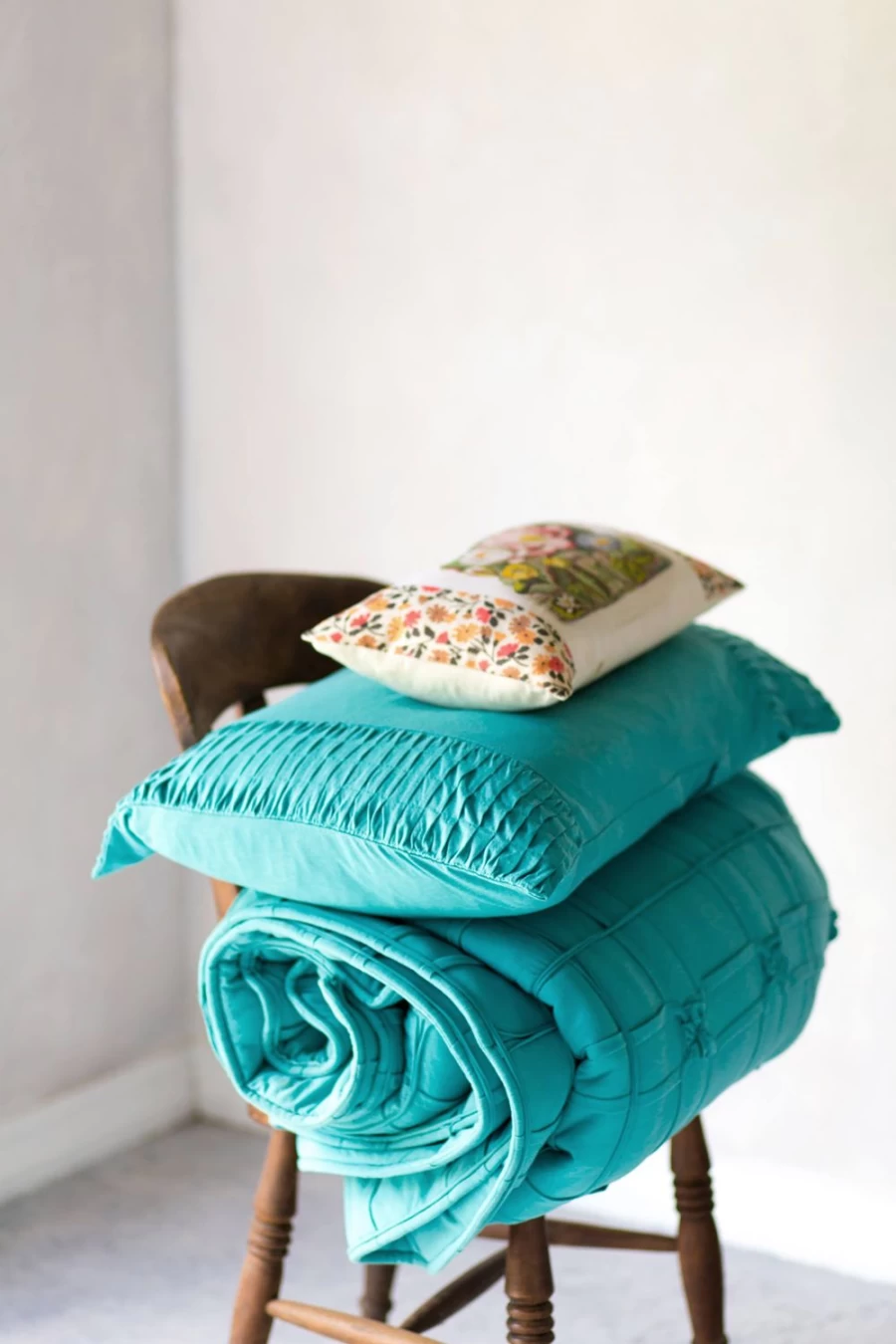 Lazybones Women's Organic Cotton Pillowcase Set - Marine Blue Luxury Bedding