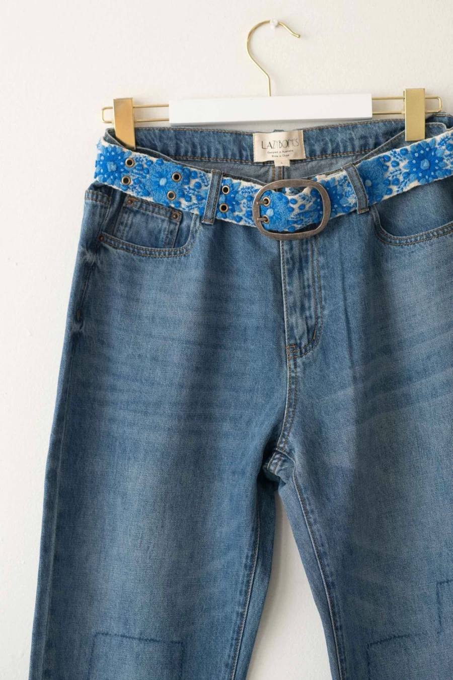 Lazybones Women's Nikki Unpatched Distressed Jeans for Casual Wear