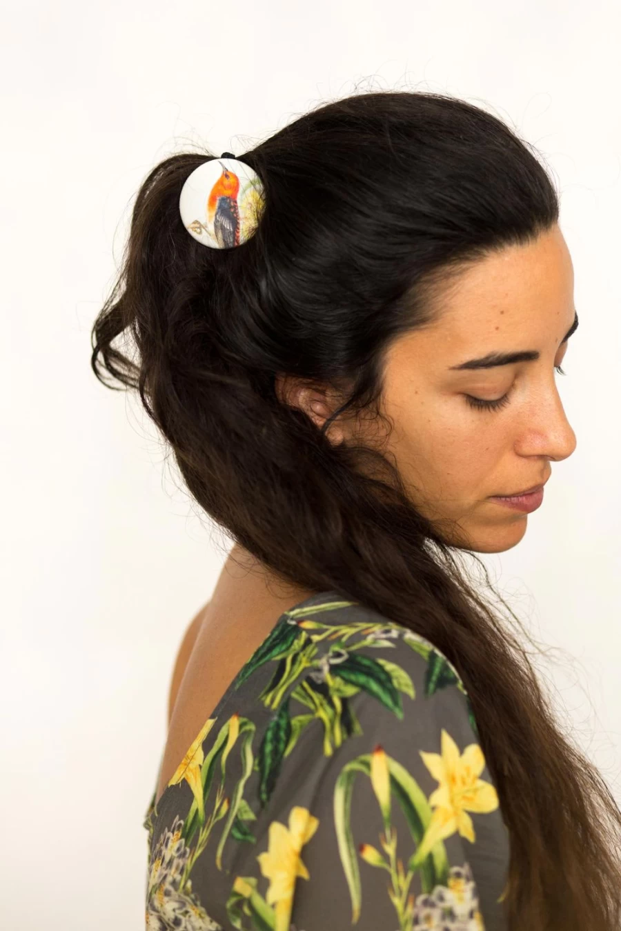 Lazybones Women's Hair Button Honey Eater - Stylish Hair Accessory for Effortless Beauty