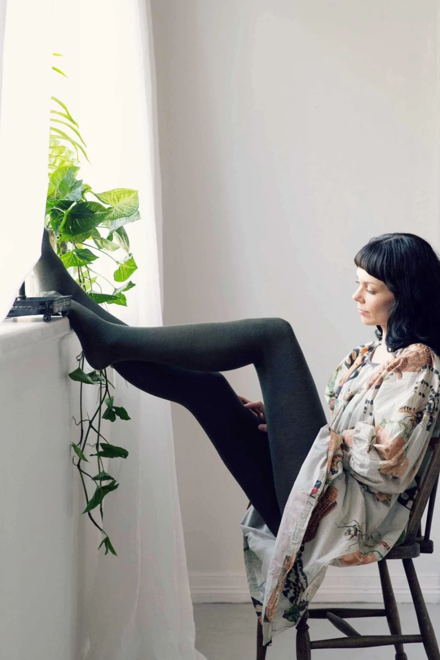 Lazybones Women's Luxe Green Wool Tights - Premium Comfort & Style