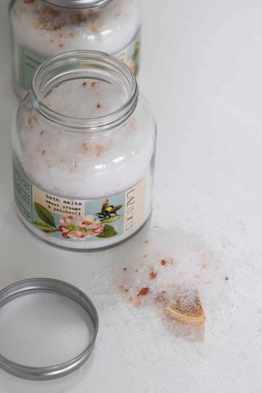Lazybones Women's Relaxing Bath Salts with Sweet Orange & Patchouli Essential Oils