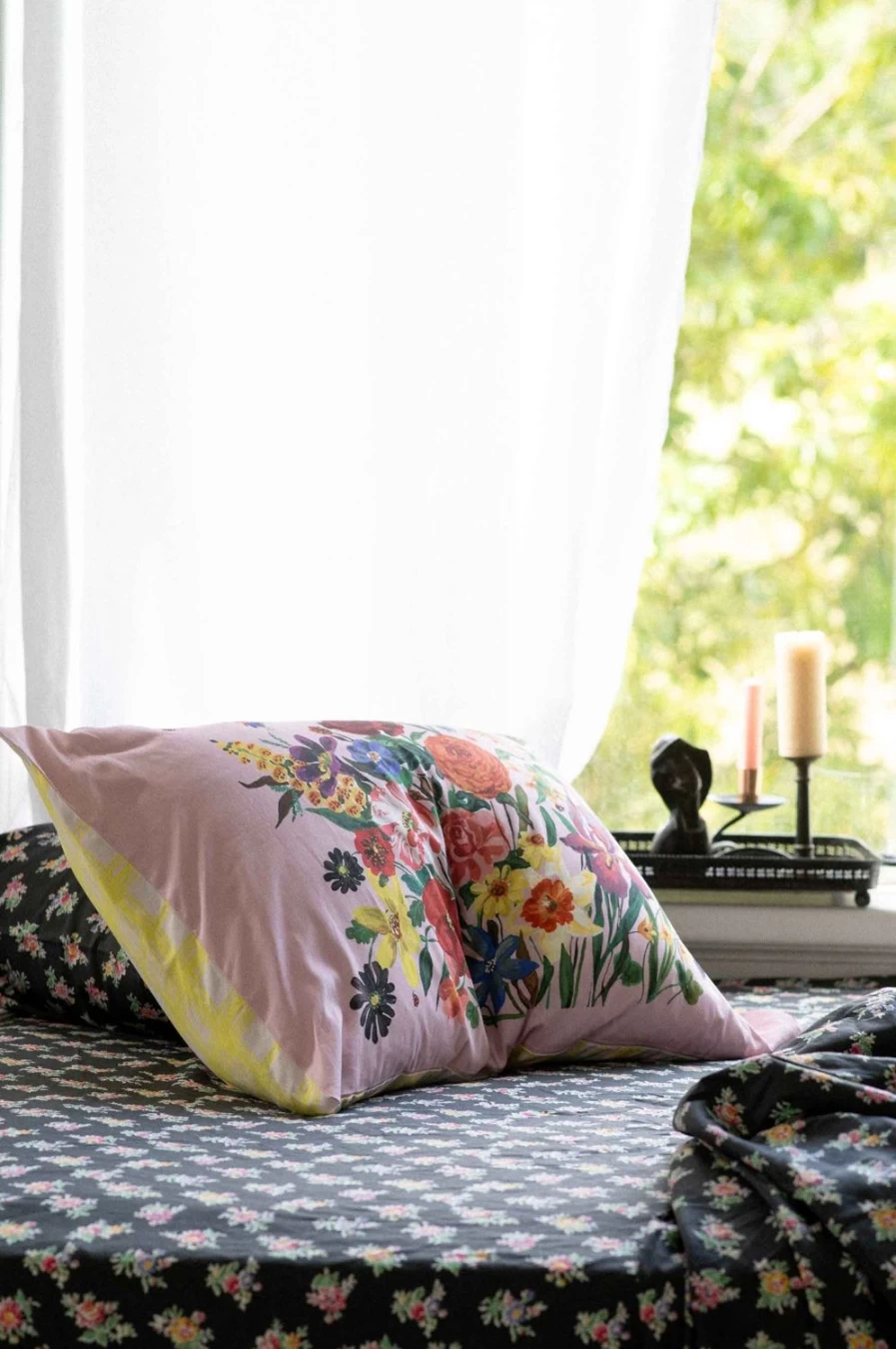 Lazybones Women's Organic Cotton Rainbow Floral Pink Pillowcase Set - Soft Luxury Bedding